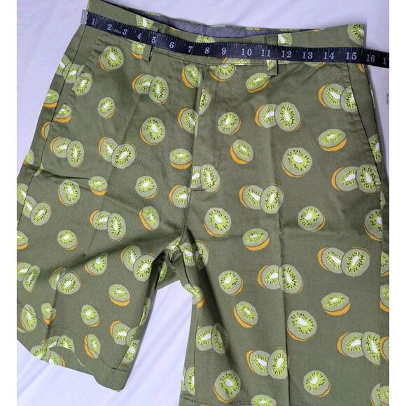 Amazon Essentials Men's Classic-Fit 9" Short, Size 30‎ - Picture 8 of 10